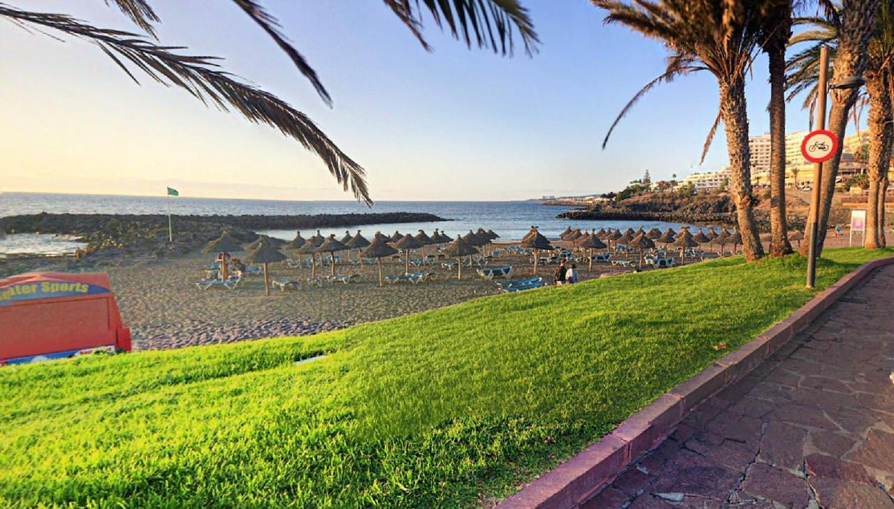 Beach And Pool In Playa De Las Americas Appartement Buitenkant foto