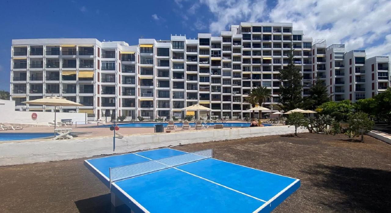 Beach And Pool In Playa De Las Americas Appartement Buitenkant foto